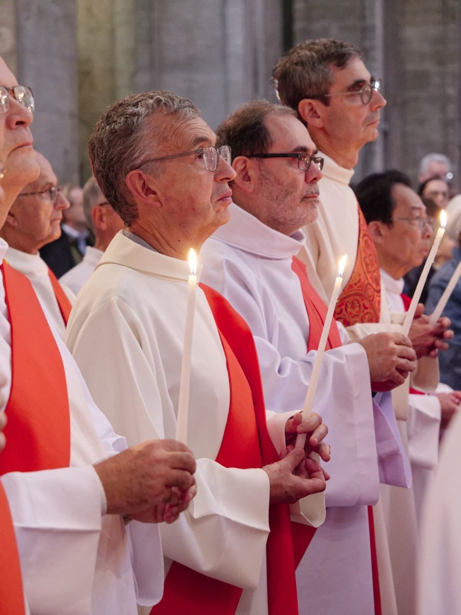Ordinations des diacres permanents 2022. © Yannick Boschat / Diocèse de Paris.
