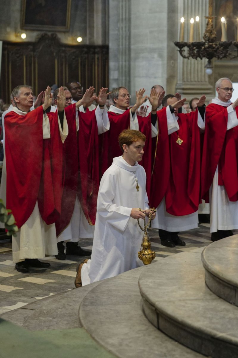 Ordinations des diacres permanents 2022. © Yannick Boschat / Diocèse de Paris.
