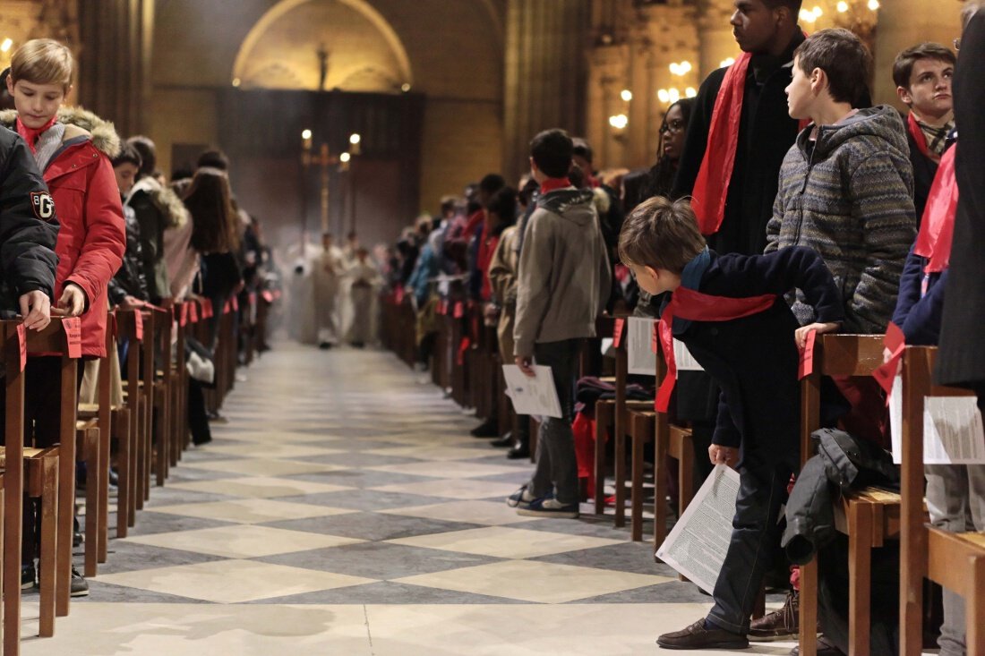 Procession. © Yannick Boschat / Diocèse de Paris.