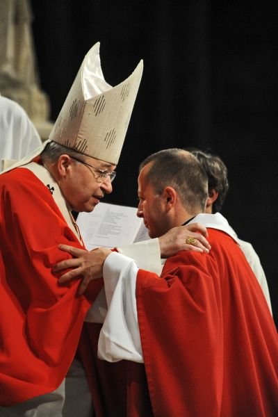 Le baiser fraternel. 