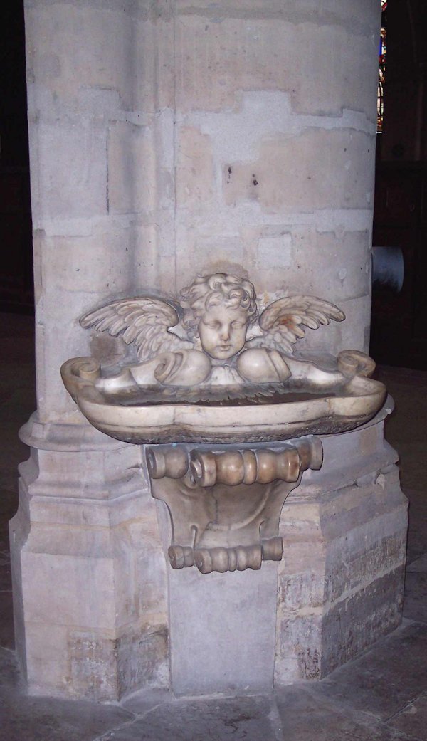 Bénitier de Saint Germain l'Auxerrois. © C.D.A.S..