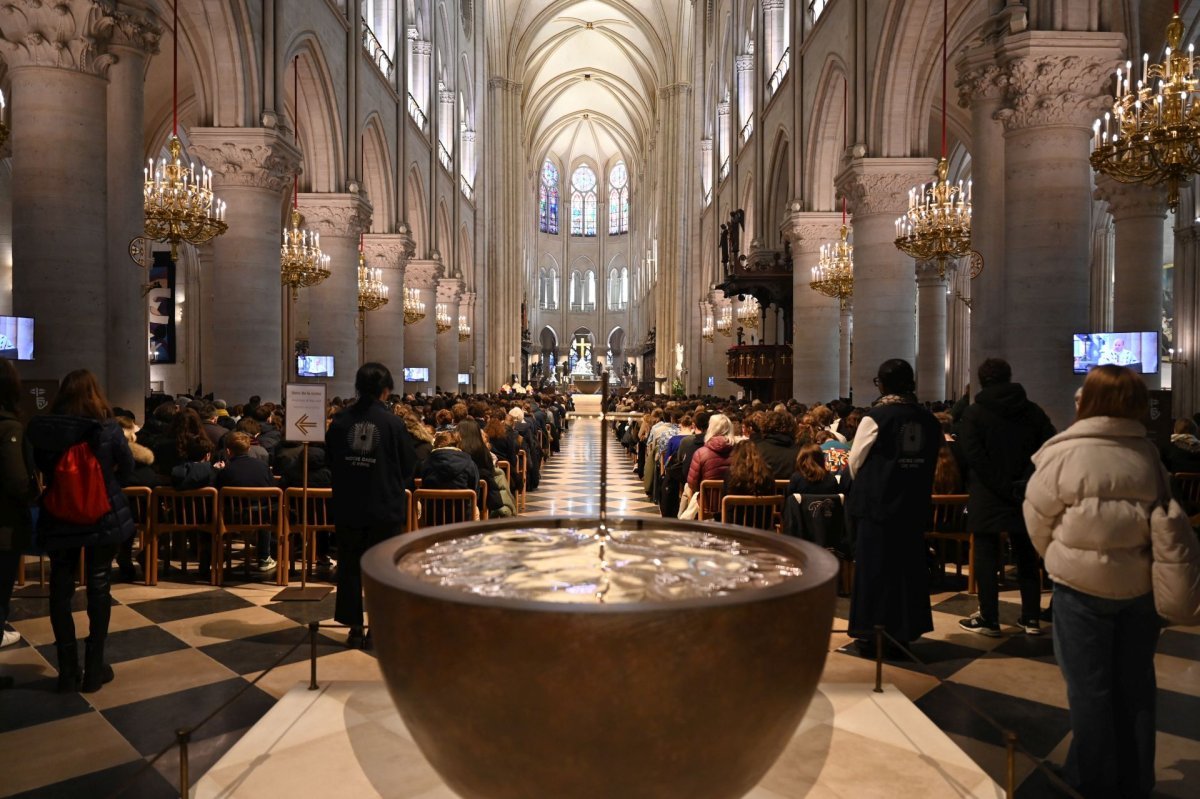 Messe de réouverture de Notre-Dame pour les collégiens et lycéens. © Marie-Christine Bertin / Diocèse de Paris.