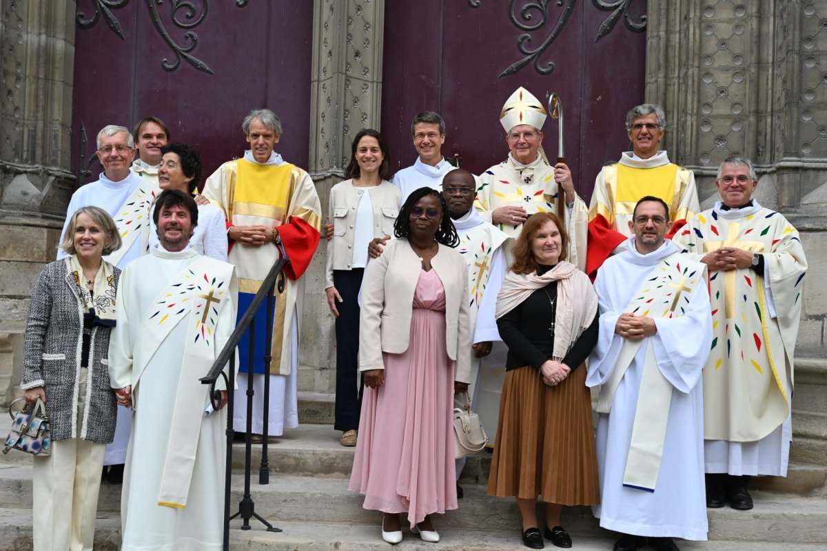 Ordinations des diacres permanents 2025. © Marie-Christine Bertin / Diocese de Paris.