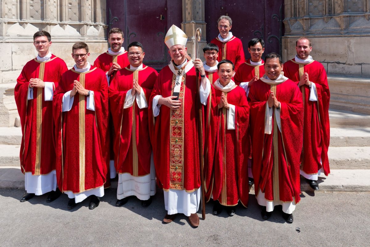Ordinations sacerdotales 2026. © Yannick Boschat / Diocèse de Paris.