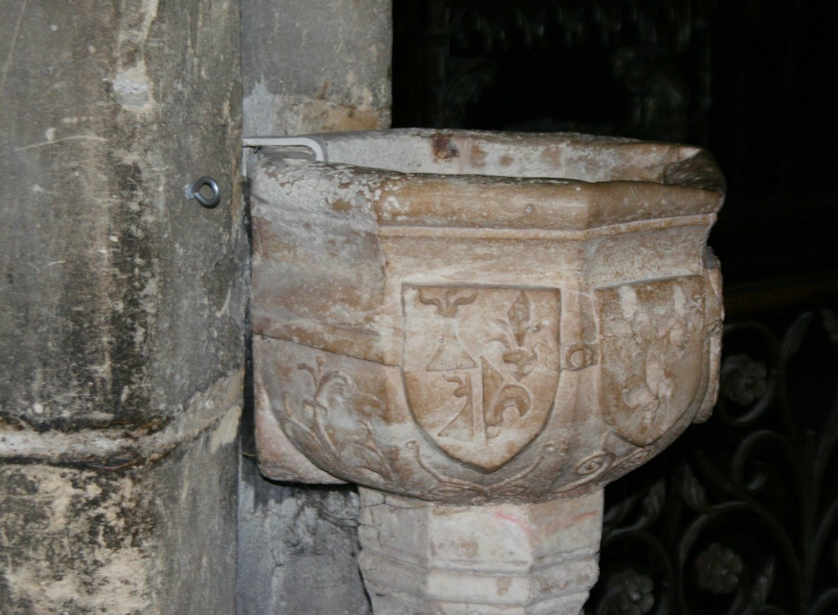 Bénitier gothique de St Merry. © C.D.A.S..