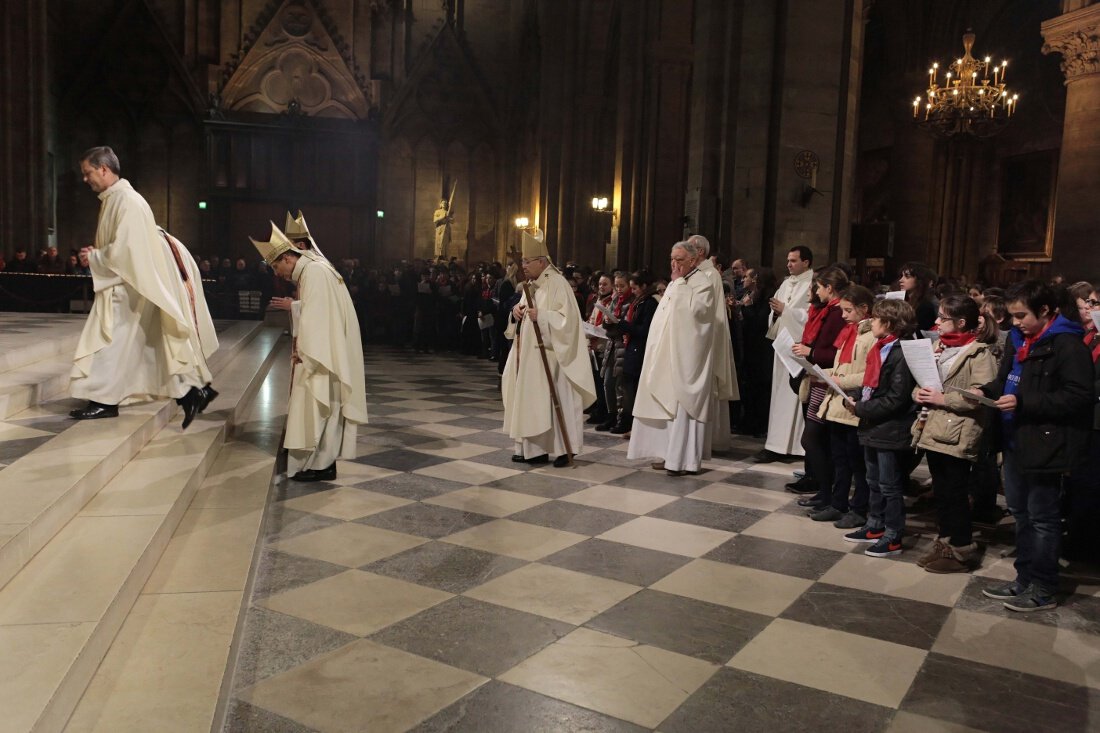 Procession. © Yannick Boschat / Diocèse de Paris.