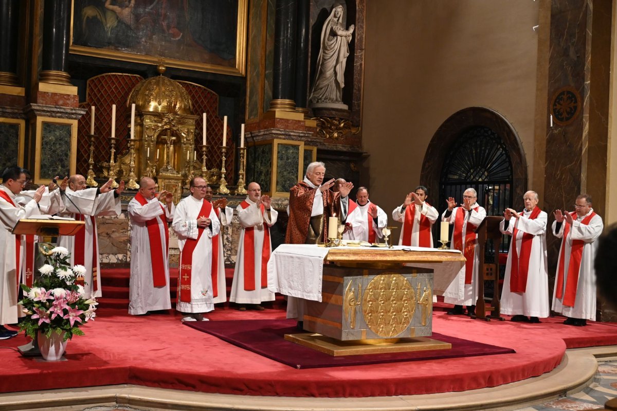 Messe de rentrée en la fête de la Saint-Luc. © Marie-Christine Bertin / Diocèse de Paris.