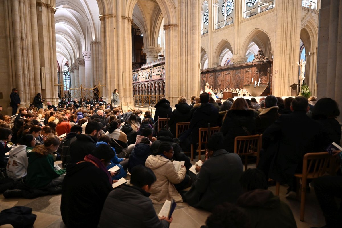 Messe de réouverture de Notre-Dame pour les collégiens et lycéens. © Marie-Christine Bertin / Diocèse de Paris.
