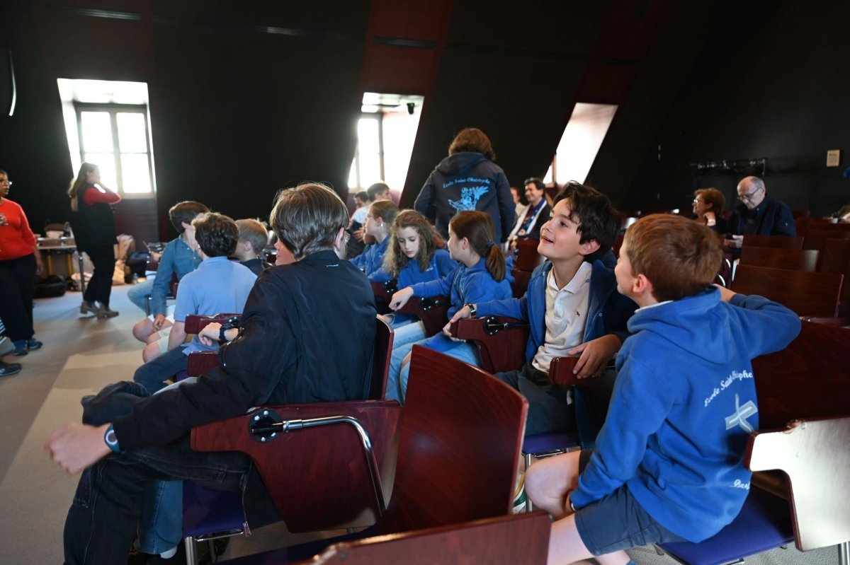 Concours de poésie 2025 : La joie de Pâques !. © Marie-Christine Bertin / Diocèse de Paris.