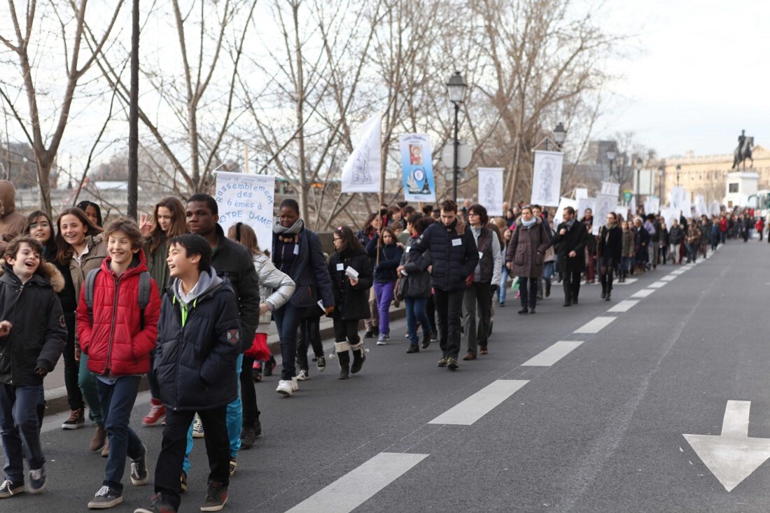Marche vers Notre-Dame de Paris. © Yannick Boschat / Diocèse de Paris.
