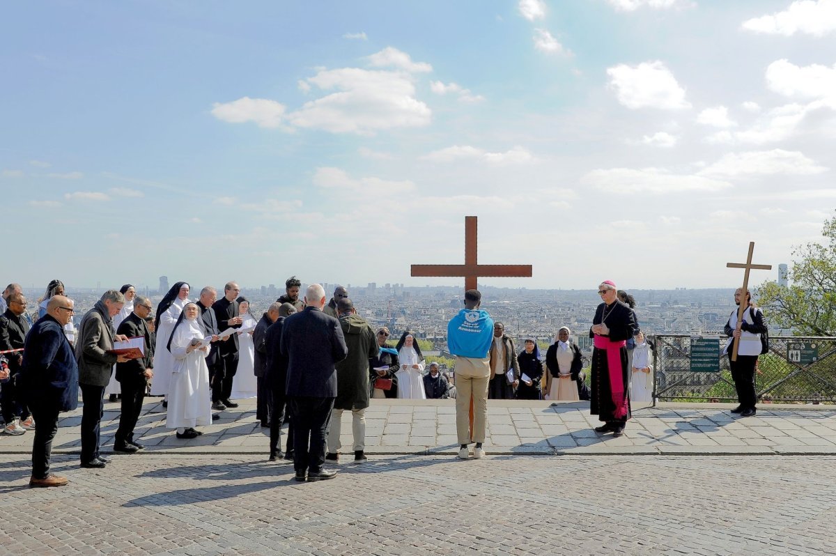 Chemin de croix de Montmartre 2025. © Trung Hieu Do / Diocèse de Paris.