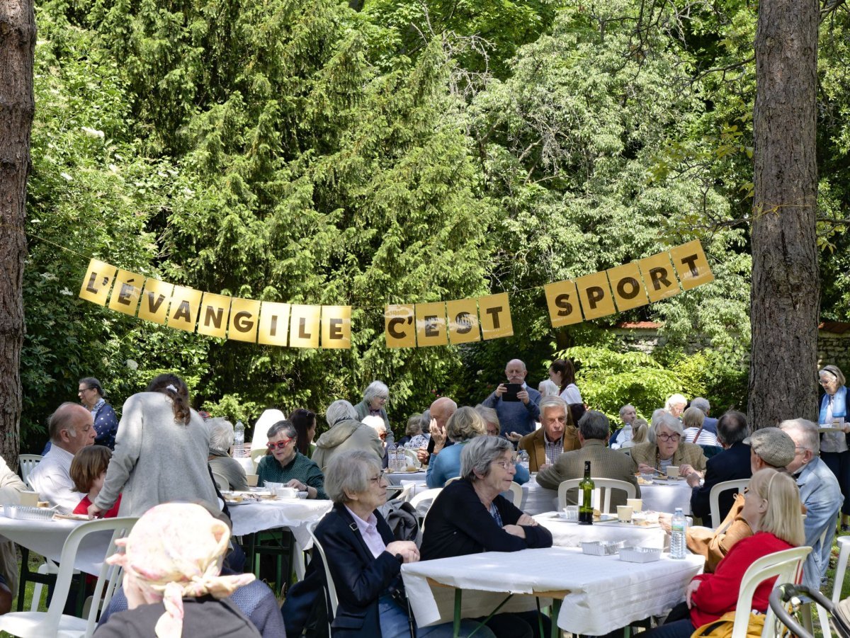 Journées d'amitié et d'entraide pour les prêtres 2024. Samedi 25 mai 2024. © Yannick Boschat / Diocèse de Paris.