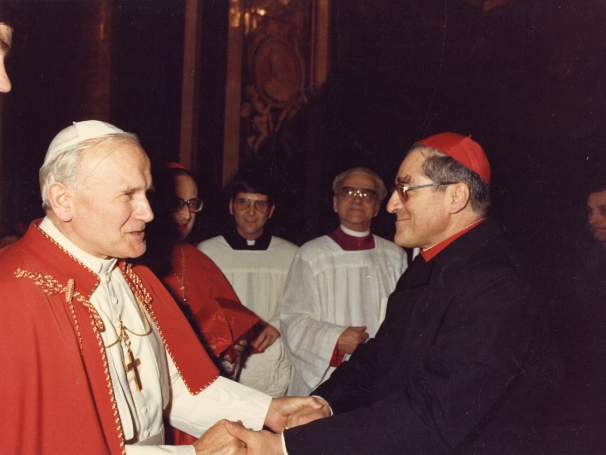 Rencontre du pape Jean-Paul II à Rome. En 1983. © D. R..